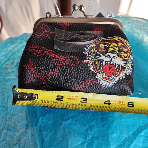 Ed Hardy Crossbody Coin Kisslock Purse, NWT - Picture 5 of 5